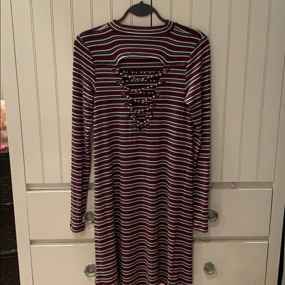 Getting rid of some clothes before college - Picture 2 of 3